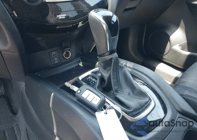 JN8AT2MT4HW149228: 42927055