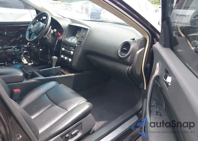 1N4AA5AP8EC444040: 42926297