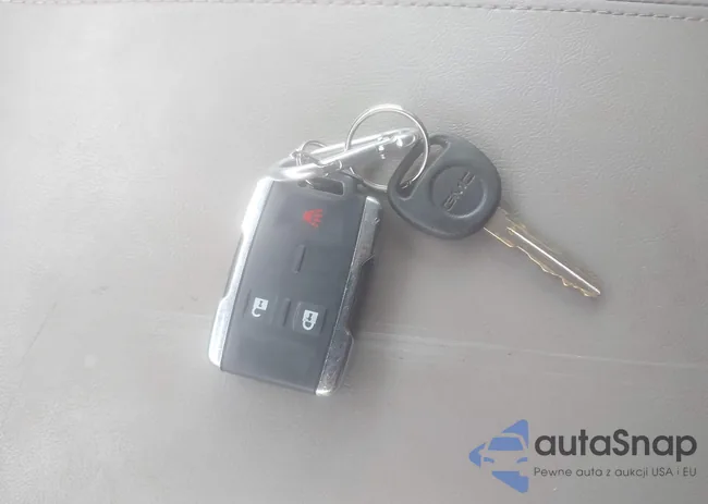 1GKEK63U64J177304: 42926302