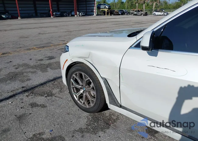 5UXCW2C07M9E12258: 42926417