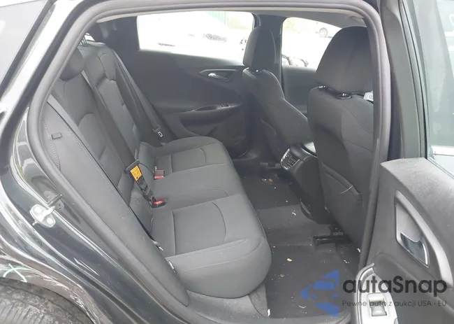 1G1ZE5ST4GF274993: 42926437