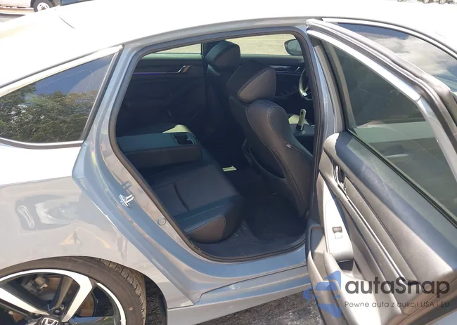 1HGCV3F21NA040387: 42926486