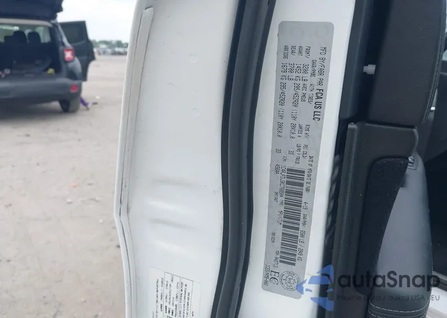 1C4RJFDJ3KC768504: 42926501