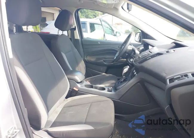 1FMCU0F73EUB86022: 42926523