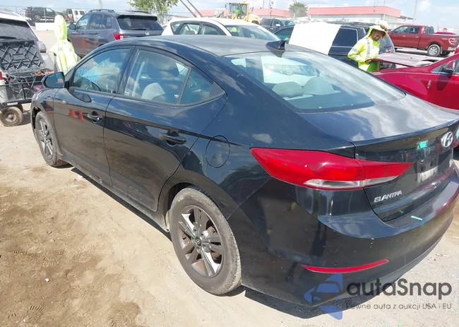 5NPD84LF5JH239209: 42927809