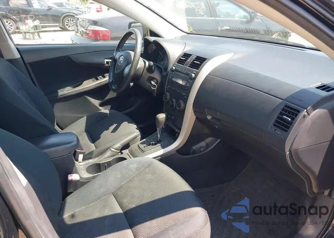 2T1BU40EX9C174547: 42927955