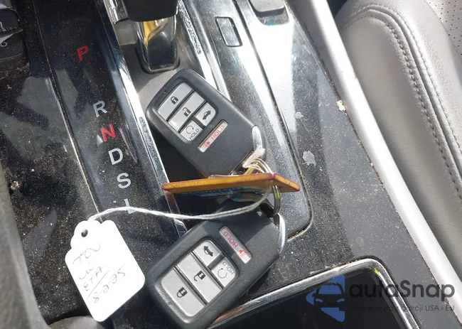 1HGCR2F95GA053738: 42927973