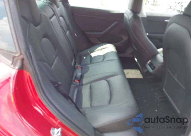 5YJ3E1EB7NF267000: 42928161