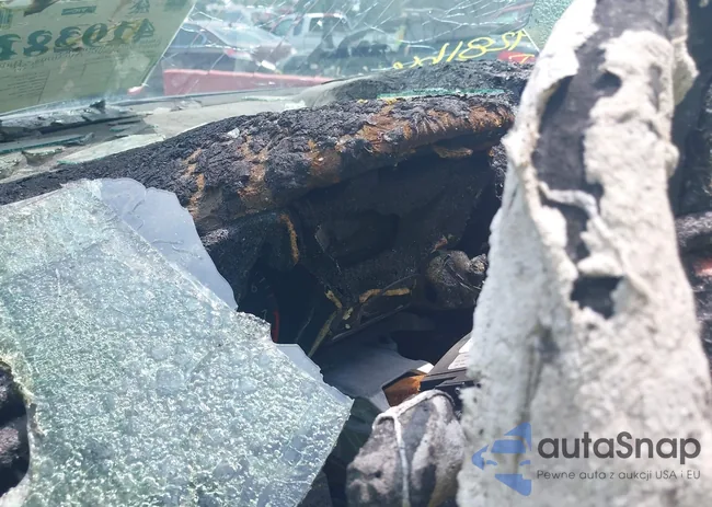 1FMCU9GD2HUA40210: 42928164