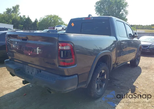 1C6SRFLT2KN899853: 42928176