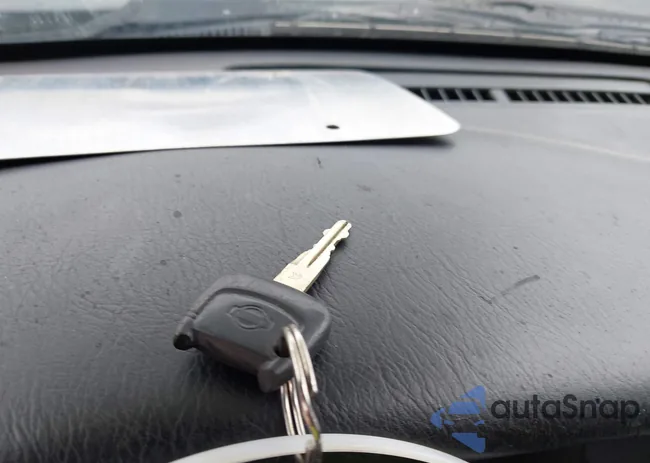 JN8DR09X41W577124: 42927368