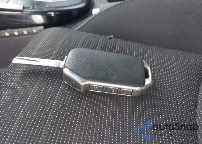 3KPF34AD5KE006347: 42927389