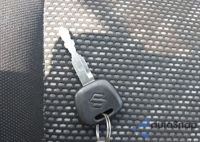 JS2YB413685107829: 42927472