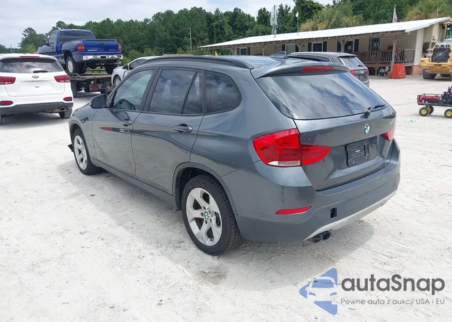 WBAVM1C5XFV498305: 42927500