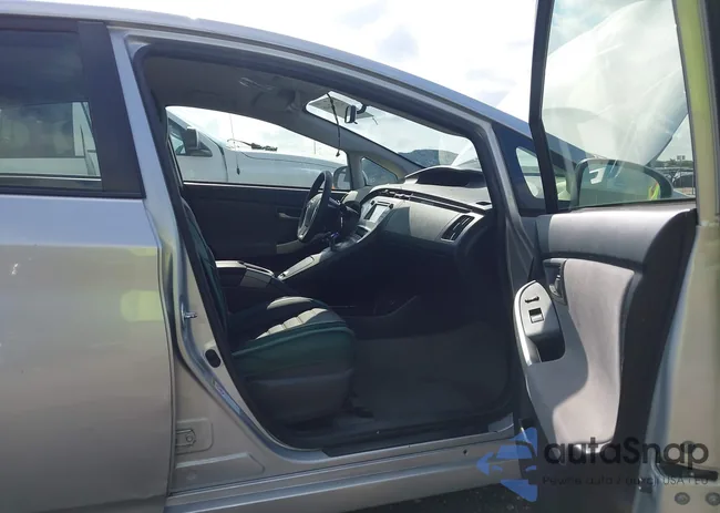 JTDKN3DU1F1924457: 42927648