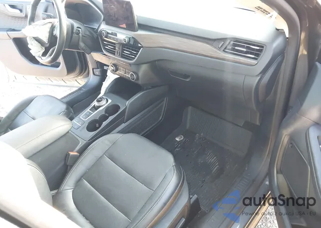 1FMCU9J96LUB37259: 42928691