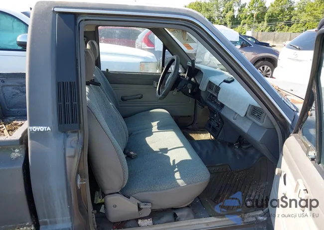 JT4RN55D3G0202116: 42928703