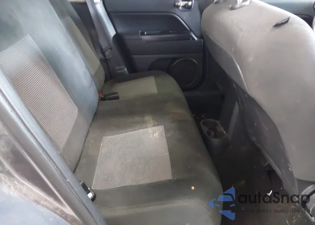 1C4NJRFB1GD596397: 42928750