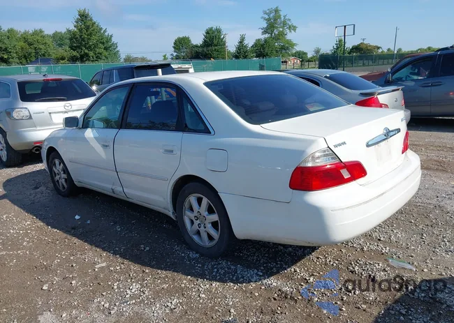 4T1BF28B03U304012: 42928891