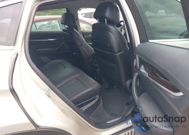 5UXKU2C53F0N76205: 42928954