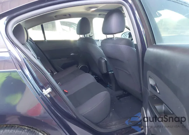 1G1PC5SB2E7182437: 42929041