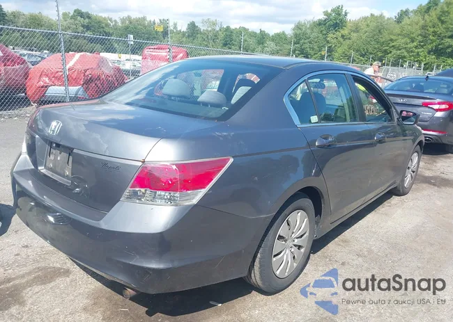 1HGCP26328A155386: 42929109