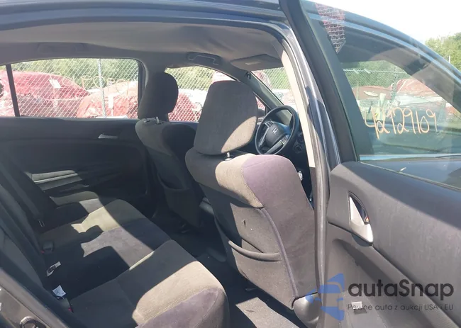 1HGCP26328A155386: 42929109