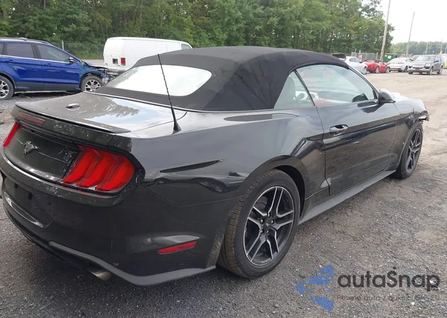 1FATP8UH1J5165265: 42928312