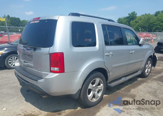 5FNYF4H48FB042569: 42928385