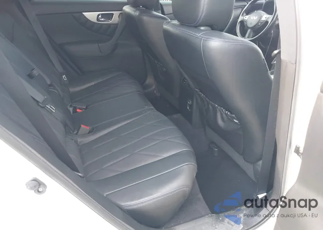 JN8CS1MW2HM411677: 42928502