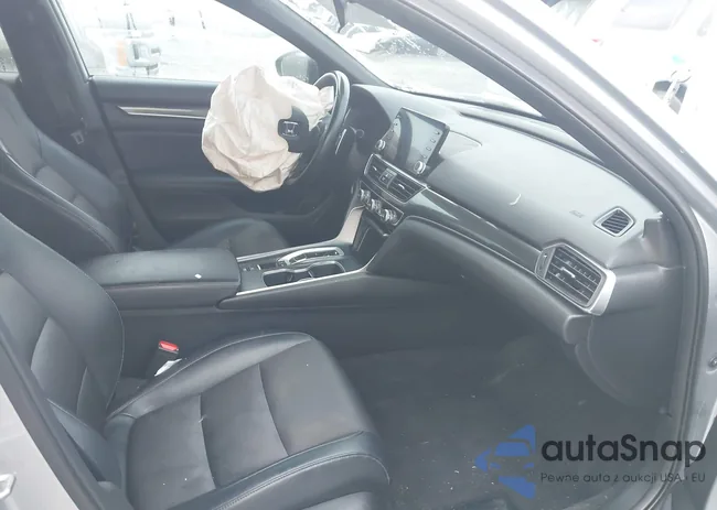 1HGCV2F32JA042744: 42928563