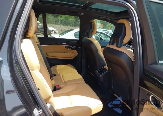 YV4A22PK7J1383025: 42928601