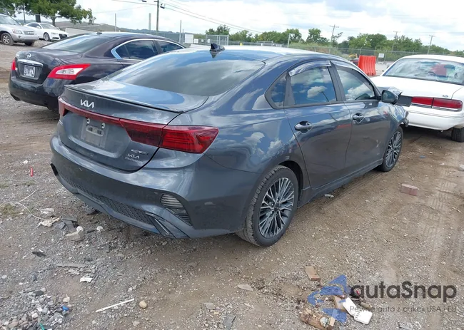 3KPF54AD9NE484236: 42929679