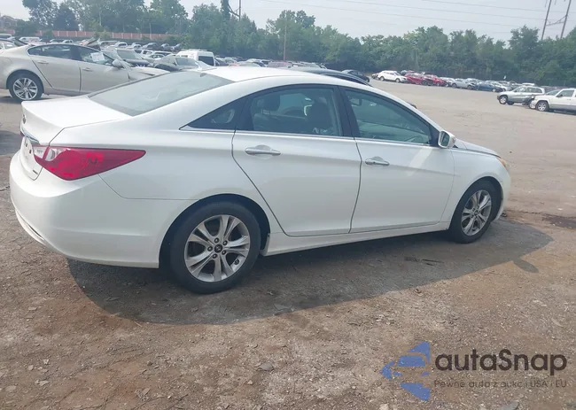 5NPEC4AC8BH221199: 42929703