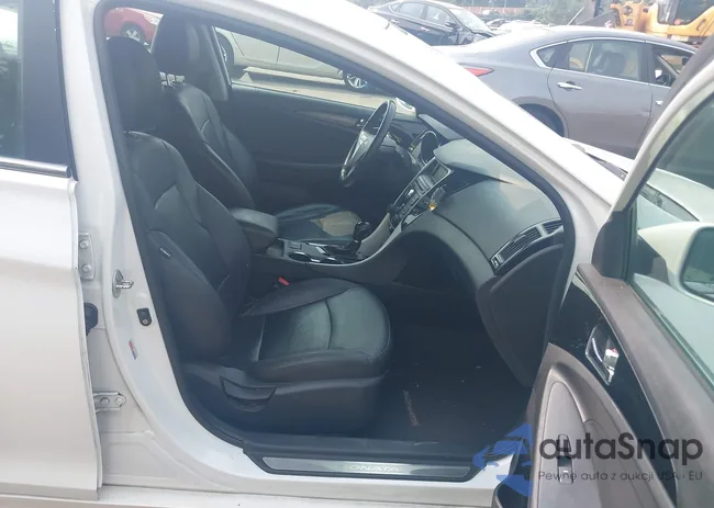 5NPEC4AC8BH221199: 42929703