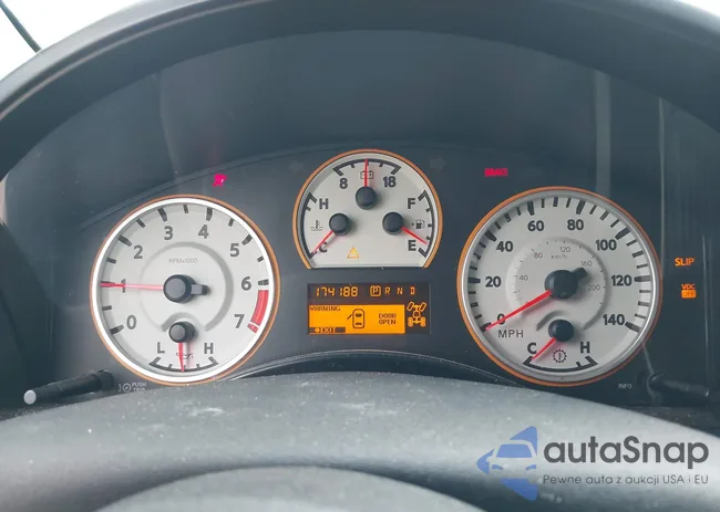 1N6BA0EC9BN315665: 42929953