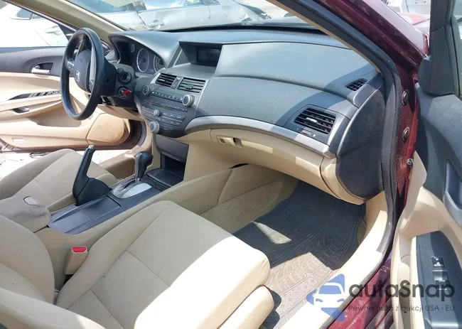 1HGCP2F37BA076948: 42930099