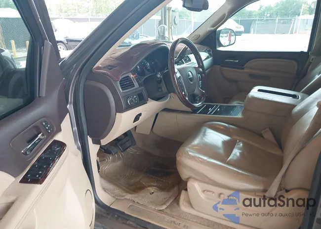 1GKS1EEF7BR354553: 42930102