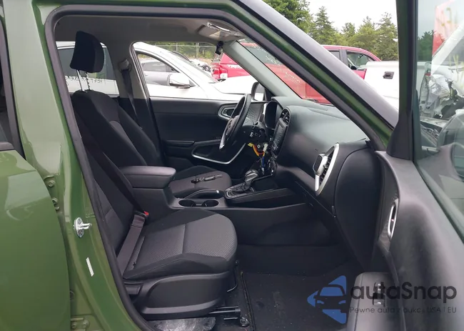 KNDJ23AU5M7126207: 42930152