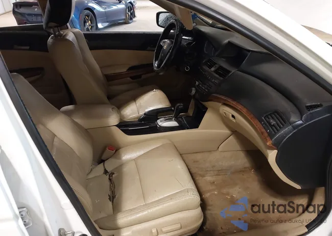 1HGCP3F88CA016776: 42930188