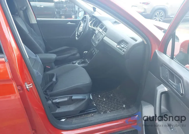 3VV0B7AX8JM074622: 42929388