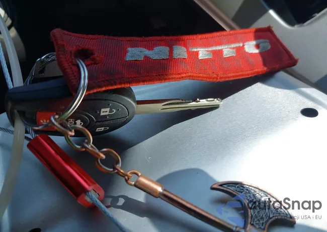 3N1AB7AP5EY231155: 42929421