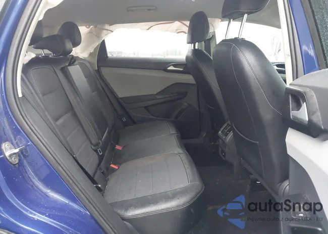 3VVSX7B22PM317704: 42929504