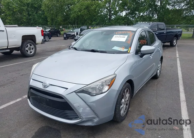 3MYDLBYV3JY314383: 42929508