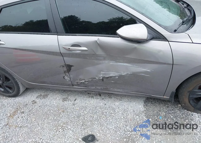 KMHLS4AG5NU336409: 42929530