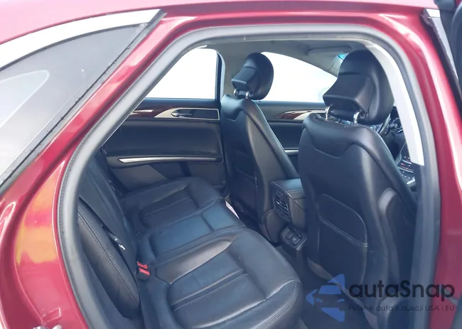 3LN6L2LU0GR632594: 42929540