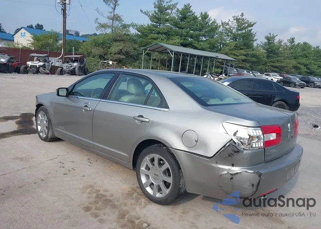 3LNHM26T09R602409: 42930694