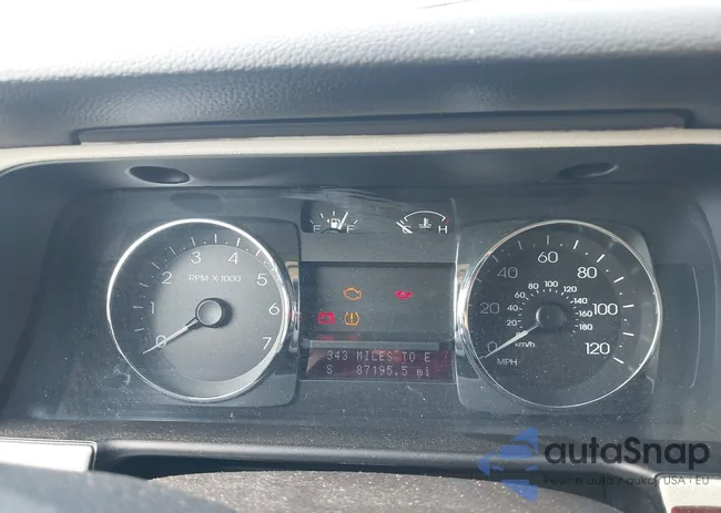 3LNHM26T09R602409: 42930694