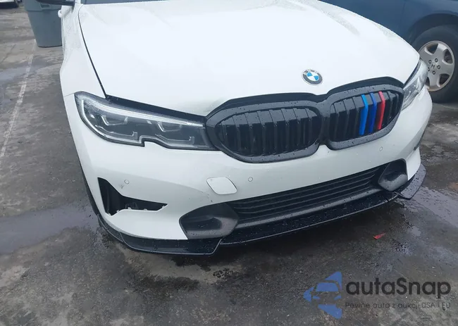 3MW5R1J03L8B22570: 42930853