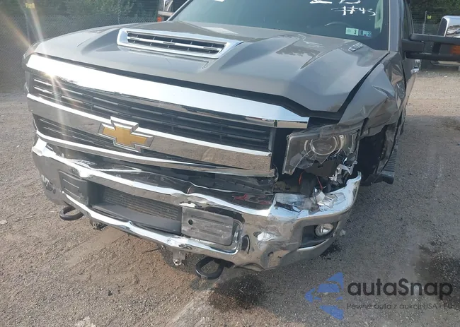 1GC1KWEY9HF186579: 42930871